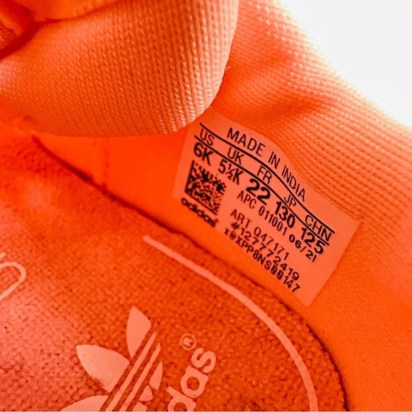 Adidas Baby Light Weight Sneakers Size 6 - Picture 9 of 12